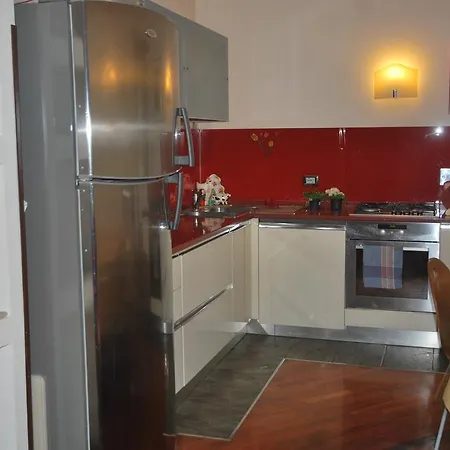 Flavia Apartment *